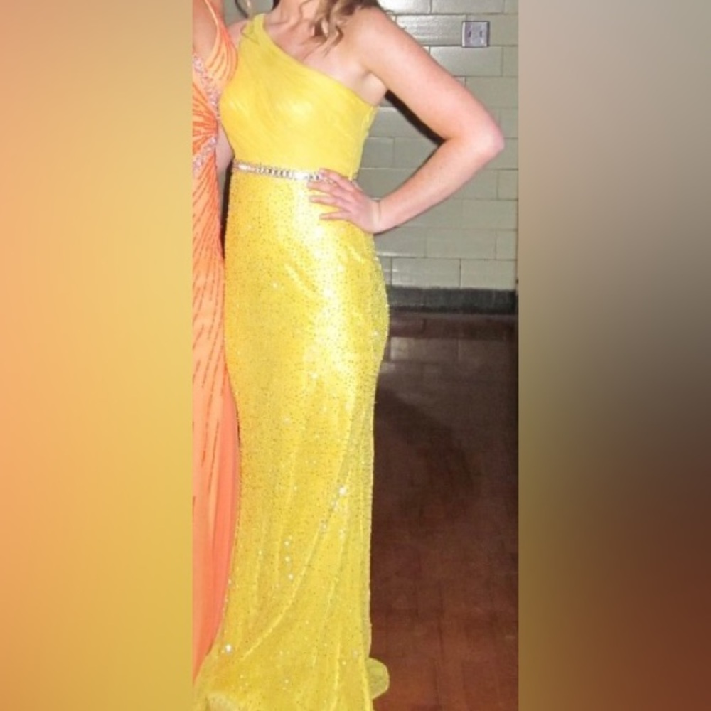 Scala prom dress size small